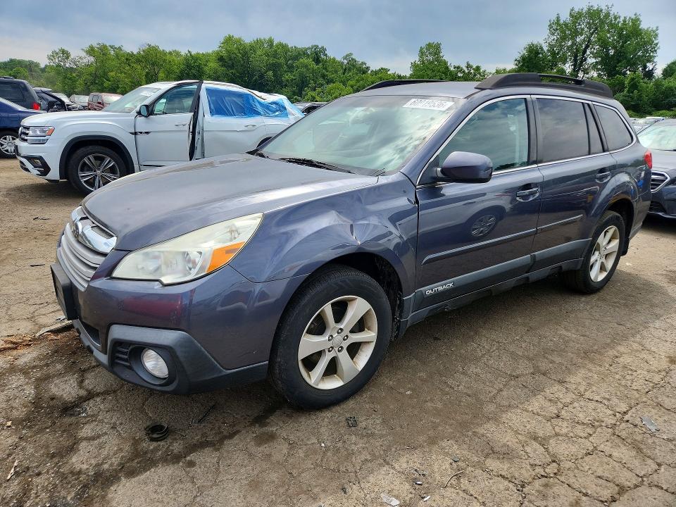 2014 Subaru Outback მანქანა იყიდება აუქციონზე, vin: 4S4BRBCC7E3227946, აუქციონის ნომერი: 60919536