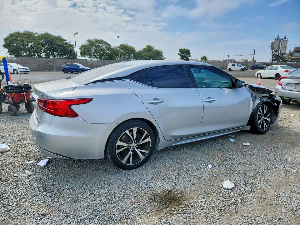 Продажа на аукционе авто 2018 Nissan Maxima, vin: 1N4AA6AP5JC367319, номер лота: 60890976