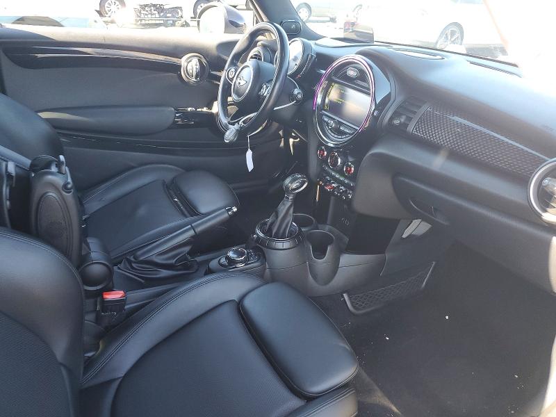 2015 Mini Cooper მანქანა იყიდება აუქციონზე, vin: WMWXP7C50F2A33216, აუქციონის ნომერი: 60878656
