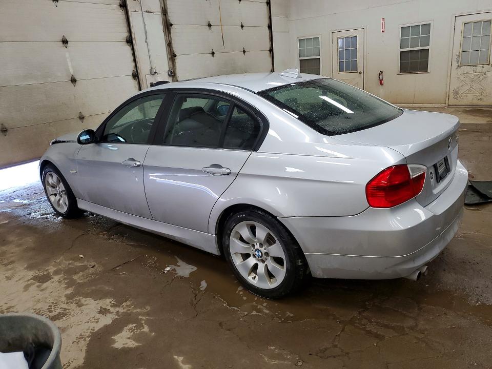 Продаж на аукціоні авто 2007 Bmw 328, vin: WBAVA37507NE25656, номер лоту: 62898886