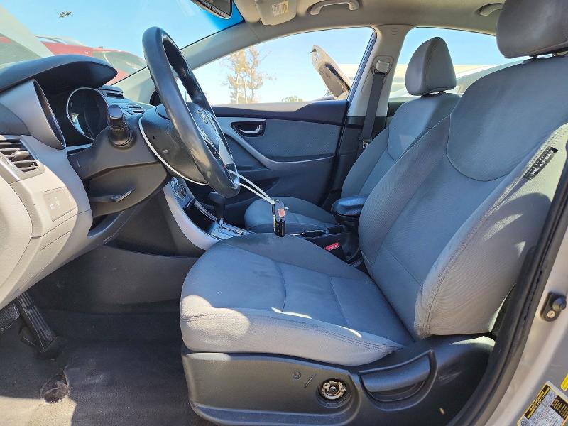 62492876 :رقم المزاد ، KMHDH4AE4CU357573 vin ، 2012 Hyundai Elantra مزاد بيع