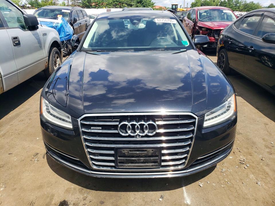 62750796 :رقم المزاد ، WAU3MAFDXFN002221 vin ، 2015 Audi A8 مزاد بيع