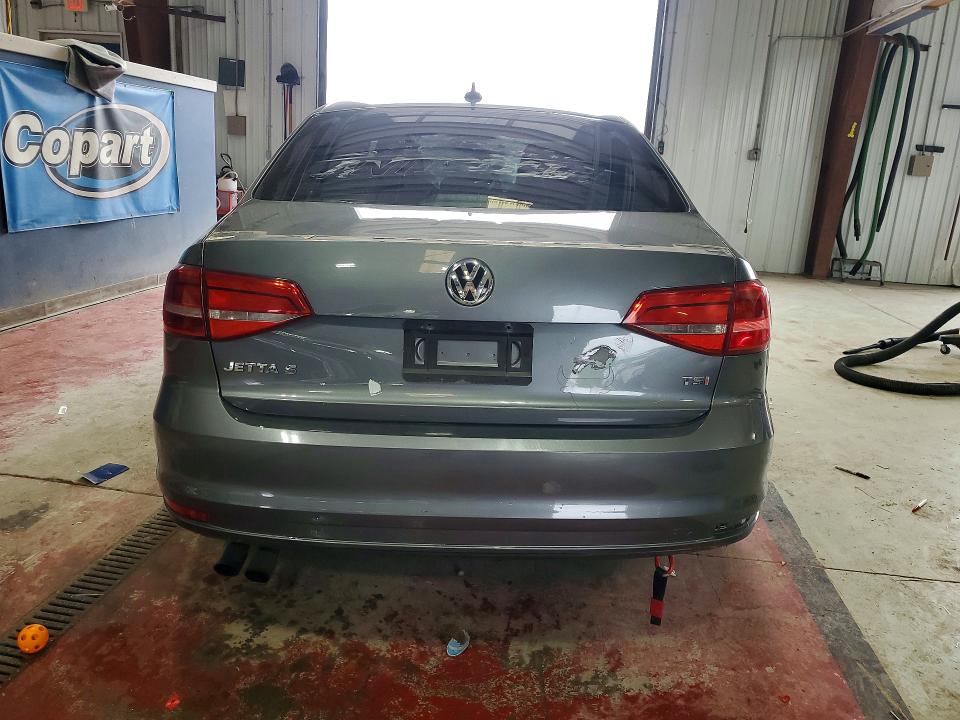 62034636 :رقم المزاد ، 3VWD17AJ1FM331350 vin ، 2015 Volkswagen Jetta مزاد بيع