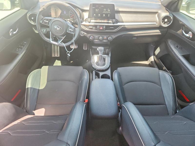 2020 Kia Forte მანქანა იყიდება აუქციონზე, vin: 3KPF34AD9LE257938, აუქციონის ნომერი: 61960236