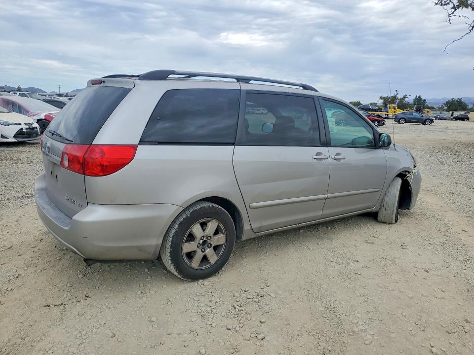 60990936 :رقم المزاد ، 5TDZA23C66S577059 vin ، 2006 Toyota Sienna مزاد بيع