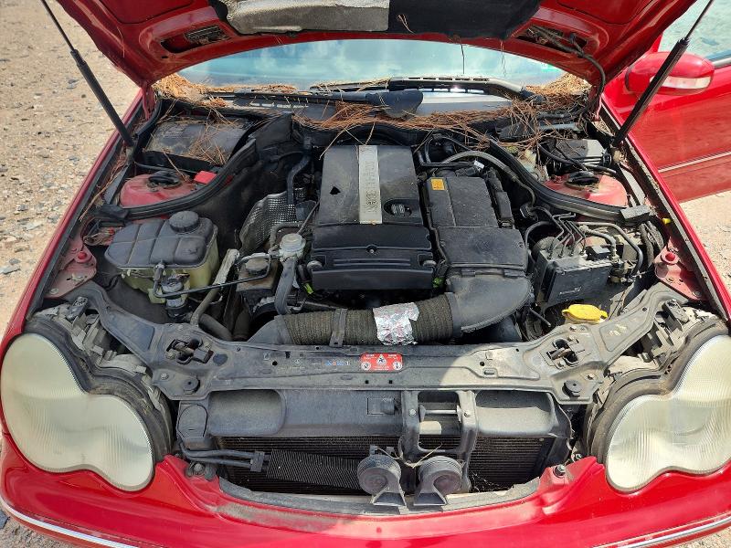 2004 Mercedes-benz C მანქანა იყიდება აუქციონზე, vin: WDBRF40J64A565695, აუქციონის ნომერი: 59869176