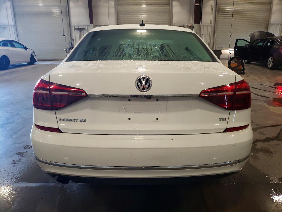 Aukcja sprzedaży 2017 Volkswagen Passat, vin: 1VWBT7A38HC083055, numer aukcji: 60211116