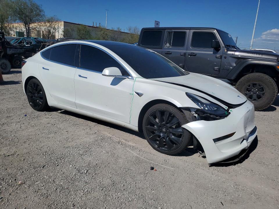 Auction sale of the 2020 Tesla Model 3, vin: 5YJ3E1EAXLF807623, lot number: 60791576