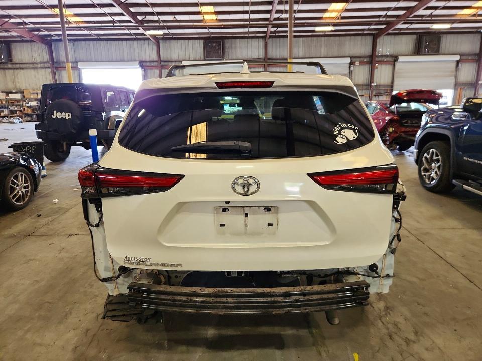 2021 Toyota Highlander მანქანა იყიდება აუქციონზე, vin: 5TDCZRAH3MS043018, აუქციონის ნომერი: 59970846
