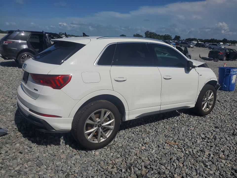 2021 Audi Q3 მანქანა იყიდება აუქციონზე, vin: WA1DECF36M1069954, აუქციონის ნომერი: 59732946