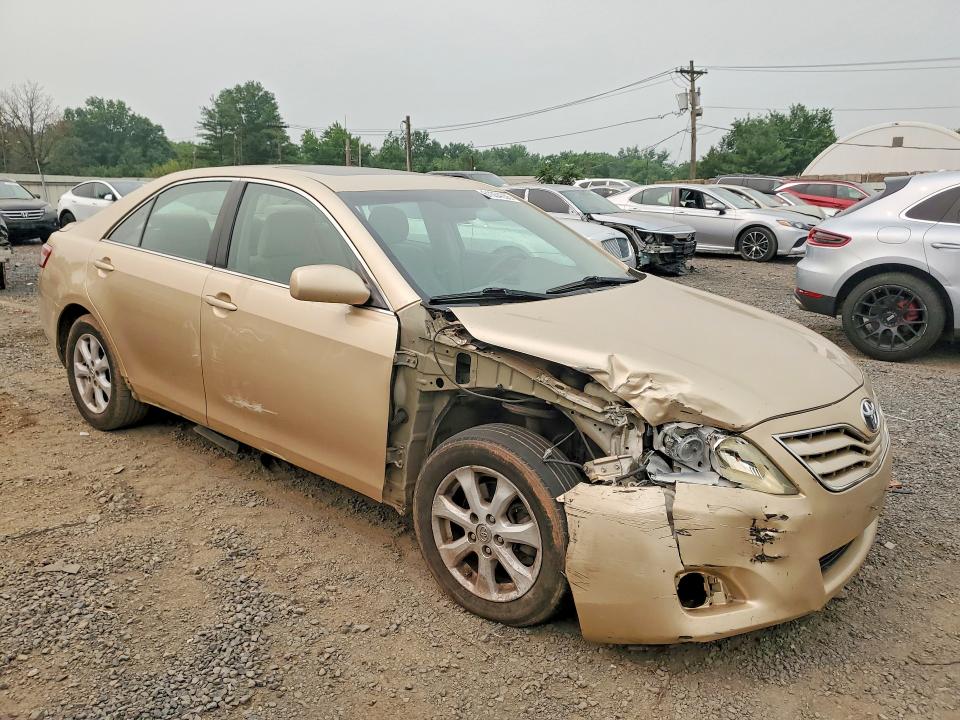 2010 Toyota Camry მანქანა იყიდება აუქციონზე, vin: 4T1BF3EK9AU081654, აუქციონის ნომერი: 61334056