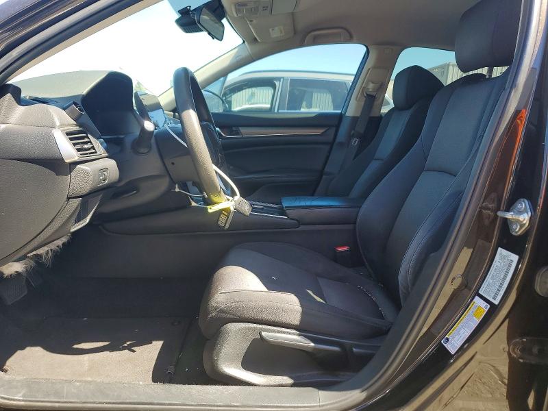 2018 Honda Accord მანქანა იყიდება აუქციონზე, vin: 1HGCV1F10JA136498, აუქციონის ნომერი: 61417556