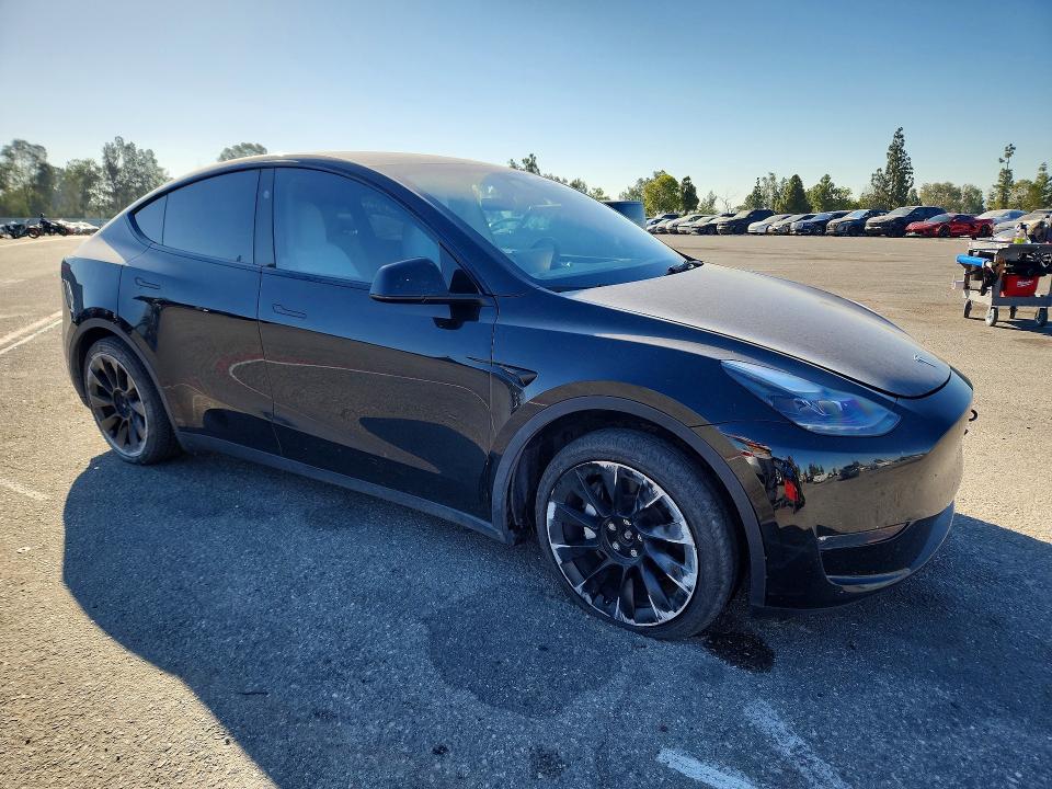 2023 Tesla Model Y მანქანა იყიდება აუქციონზე, vin: 7SAYGDEE4PF867653, აუქციონის ნომერი: 60025616