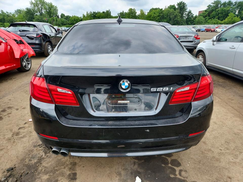 Продаж на аукціоні авто 2011 Bmw 528, vin: WBAFR1C57BC736753, номер лоту: 63024236