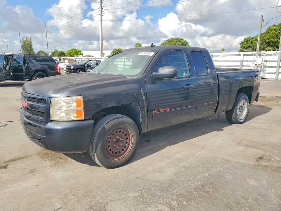 Продаж на аукціоні авто 2008 Chevrolet Silverado, vin: 2GCEC19J781238054, номер лоту: 62303646