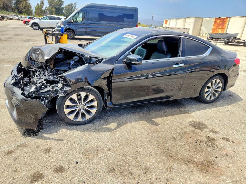2014 Honda Accord მანქანა იყიდება აუქციონზე, vin: 1HGCT1A72EA015186, აუქციონის ნომერი: 60692966