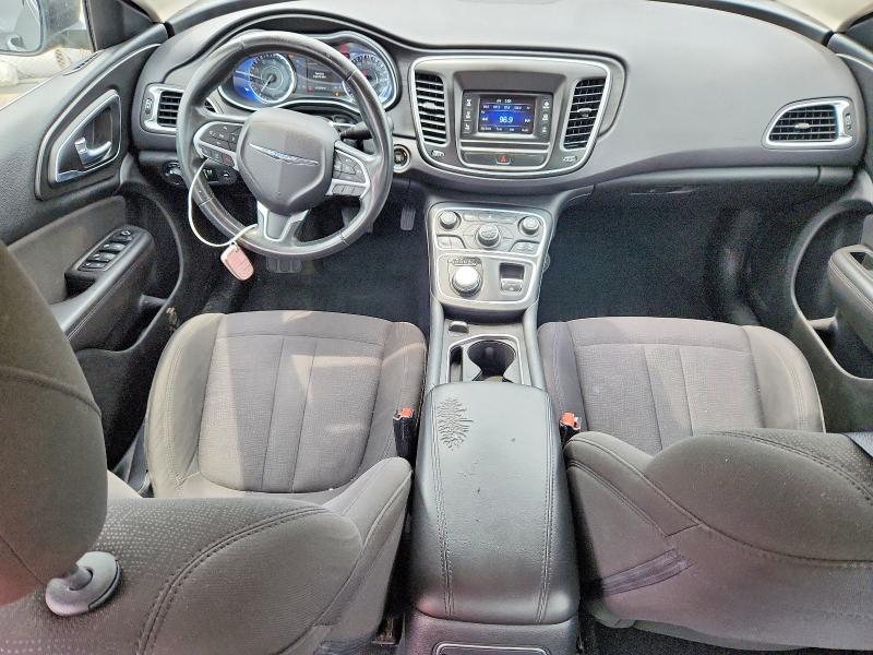 62131876 :رقم المزاد ، 1C3CCCAB5FN676529 vin ، 2015 Chrysler 200 مزاد بيع