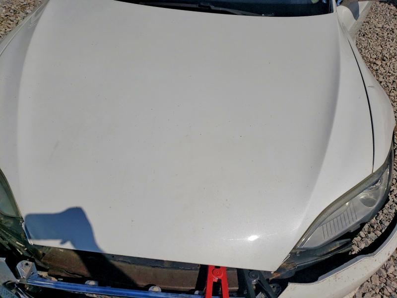 60928856 :رقم المزاد ، 5YJSA1DP7DFP06103 vin ، 2013 Tesla Model S مزاد بيع