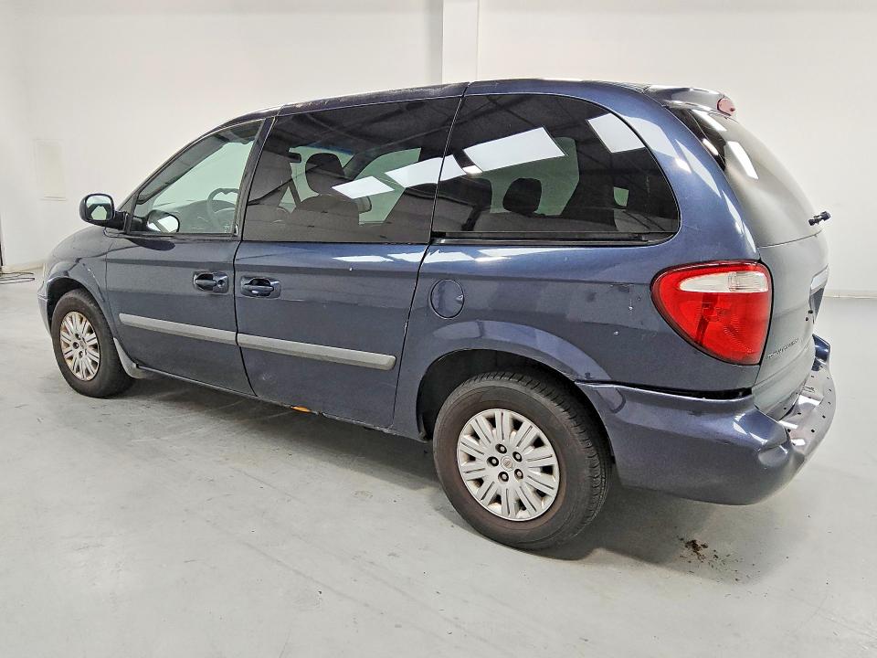 2006 Chrysler Town & Country მანქანა იყიდება აუქციონზე, vin: 1A4GP45R26B760527, აუქციონის ნომერი: 61109376