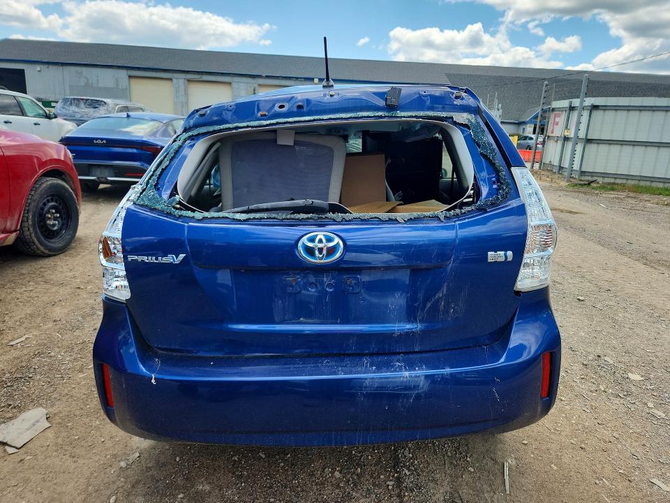 Продажа на аукционе авто 2013 Toyota Prius V, vin: JTDZN3EU5D3231020, номер лота: 62953666