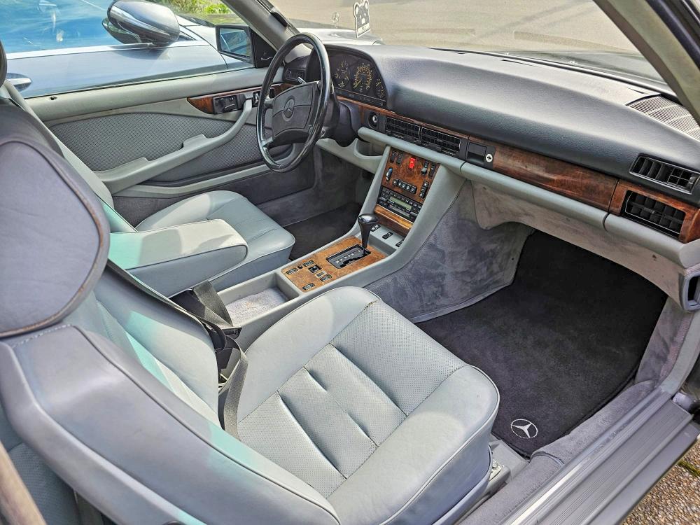 60415126 :رقم المزاد ، WDBCA45D9HA320337 vin ، 1987 Mercedes-benz 560 مزاد بيع