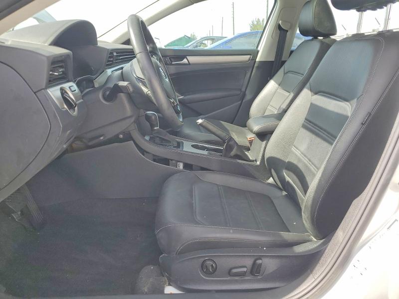 2020 Volkswagen Passat მანქანა იყიდება აუქციონზე, vin: 1VWWA7A3XLC011628, აუქციონის ნომერი: 61193936