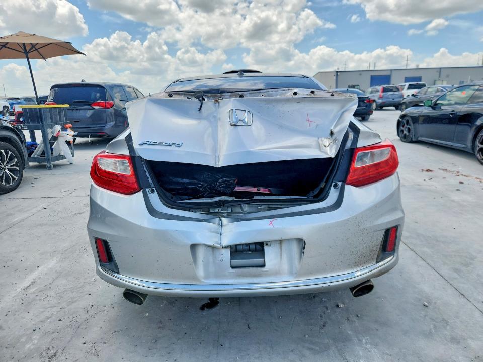 59371356 :رقم المزاد ، 1HGCT2B85FA004343 vin ، 2015 Honda Accord مزاد بيع