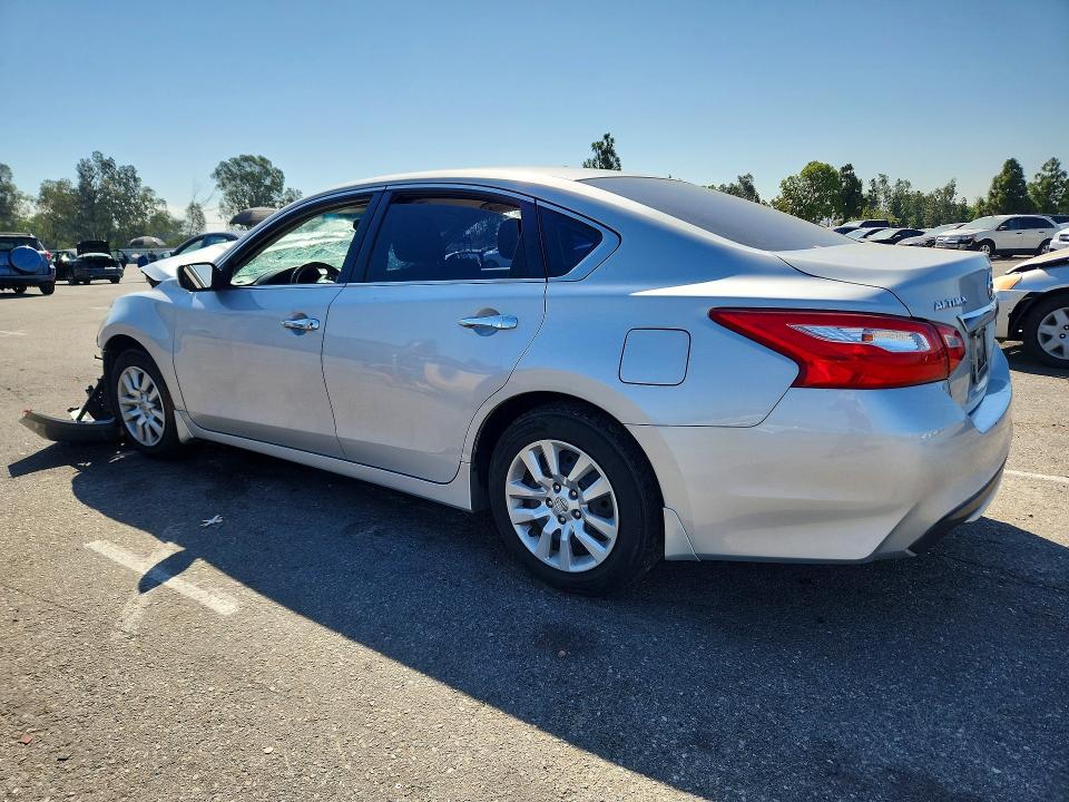 Продаж на аукціоні авто 2017 Nissan Altima, vin: 1N4AL3AP2HC298690, номер лоту: 61159846