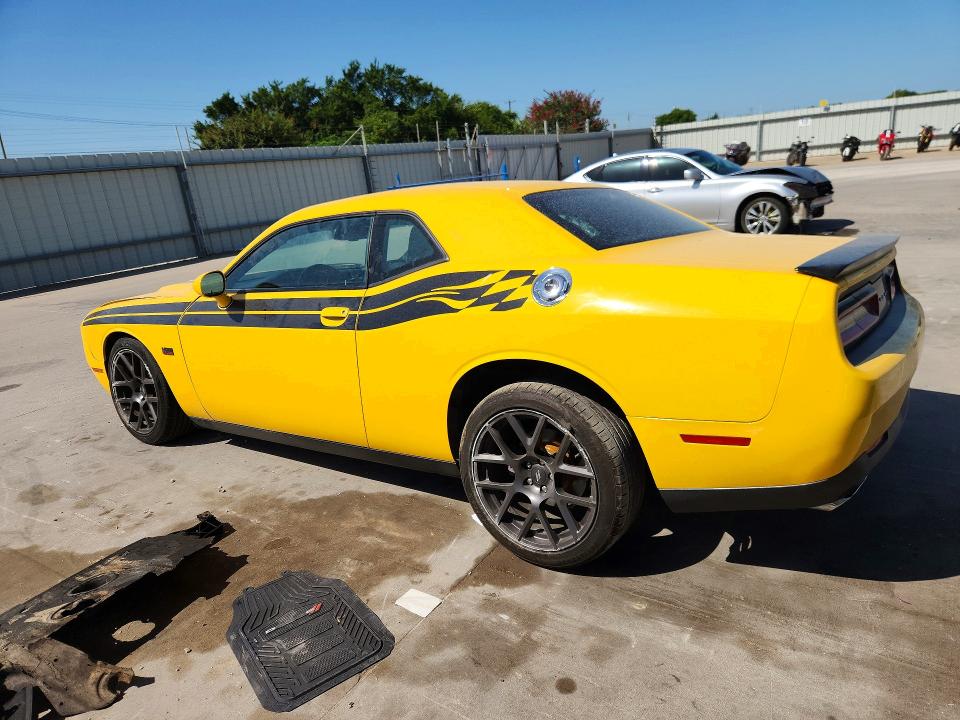 60379216 :رقم المزاد ، 2C3CDZBT8HH509360 vin ، 2017 Dodge Challenger مزاد بيع