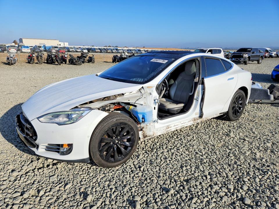 Продаж на аукціоні авто 2015 Tesla Model S, vin: 5YJSA1H26FFP78010, номер лоту: 63401776