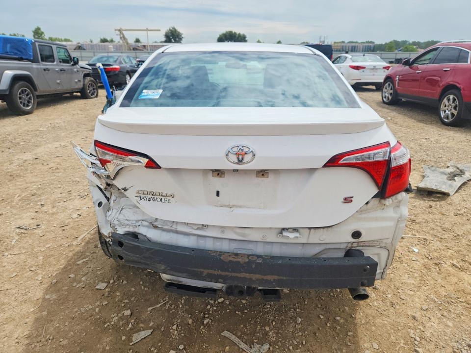 63034946 :رقم المزاد ، 5YFBURHE5GP556807 vin ، 2016 Toyota Corolla مزاد بيع