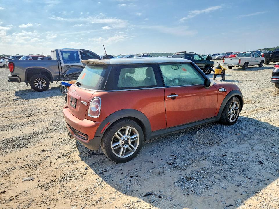 63358066 :رقم المزاد ، WMWSV3C52BTY12031 vin ، 2011 Mini Cooper مزاد بيع