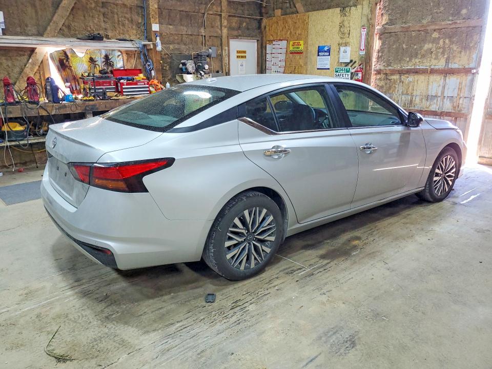 Продажа на аукционе авто 2025 Nissan Altima, vin: 1N4BL4DV8SN402874, номер лота: 62700376