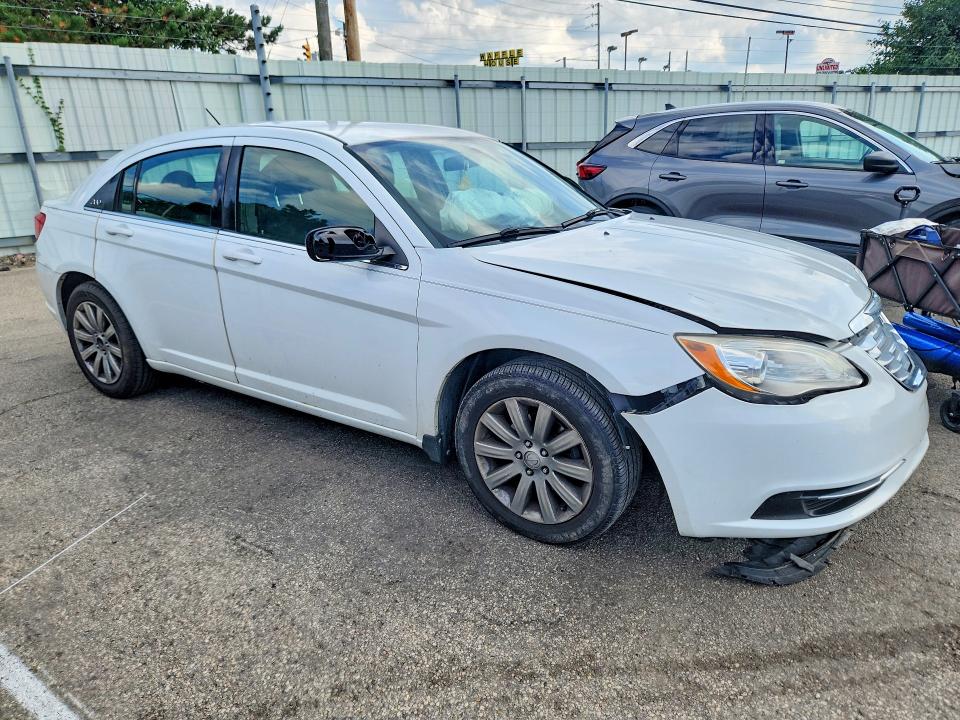 Продажа на аукционе авто 2013 Chrysler 200, vin: 1C3CCBBB4DN701412, номер лота: 60320606