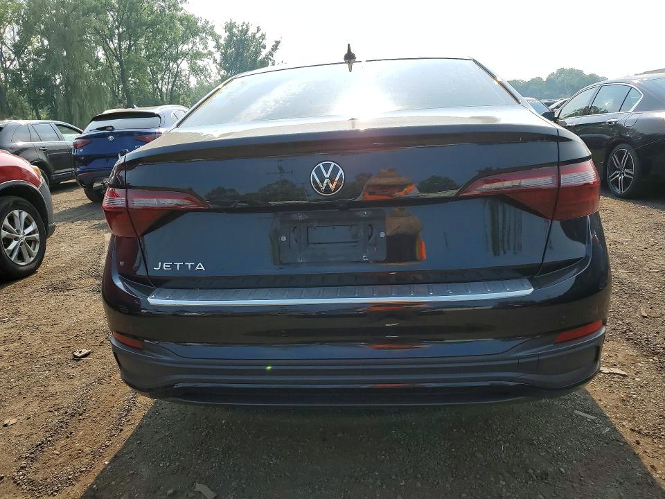 Auction sale of the 2023 Volkswagen Jetta, vin: 3VWEM7BU7PM042348, lot number: 60923126