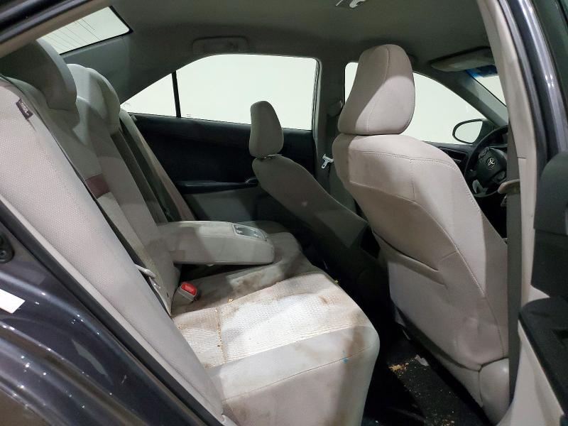 61562096 :رقم المزاد ، 4T4BF1FK9CR250258 vin ، 2012 Toyota Camry مزاد بيع