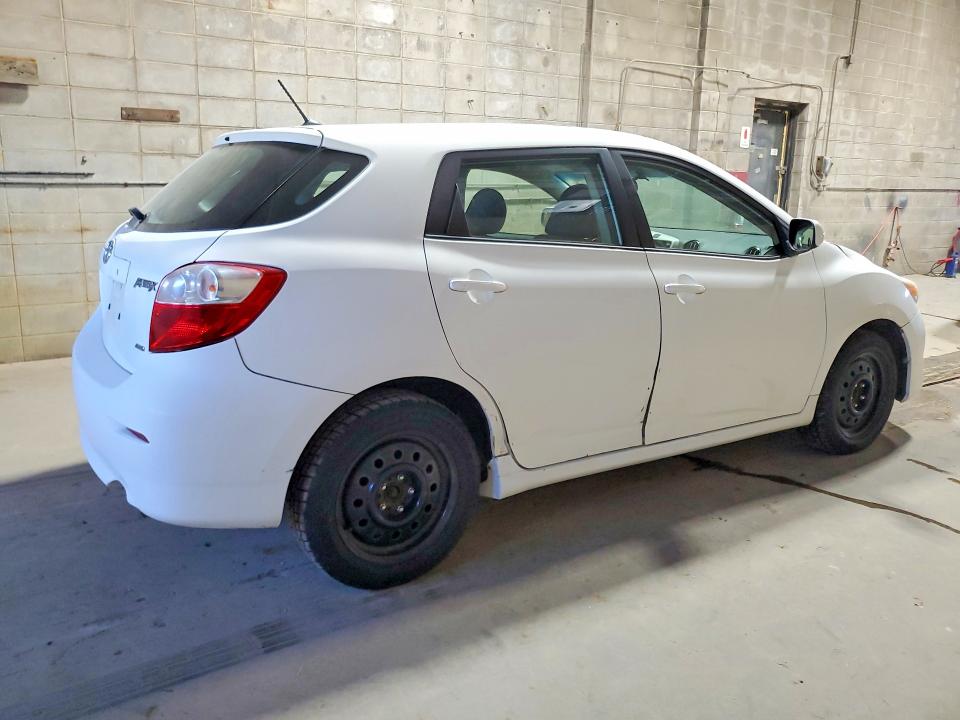61113156 :رقم المزاد ، 2T1LE4EEXDC023338 vin ، 2013 Toyota Corolla Matrix مزاد بيع