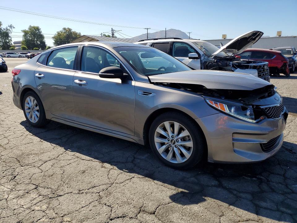 2016 Kia Optima მანქანა იყიდება აუქციონზე, vin: 5XXGU4L31GG045344, აუქციონის ნომერი: 60076676