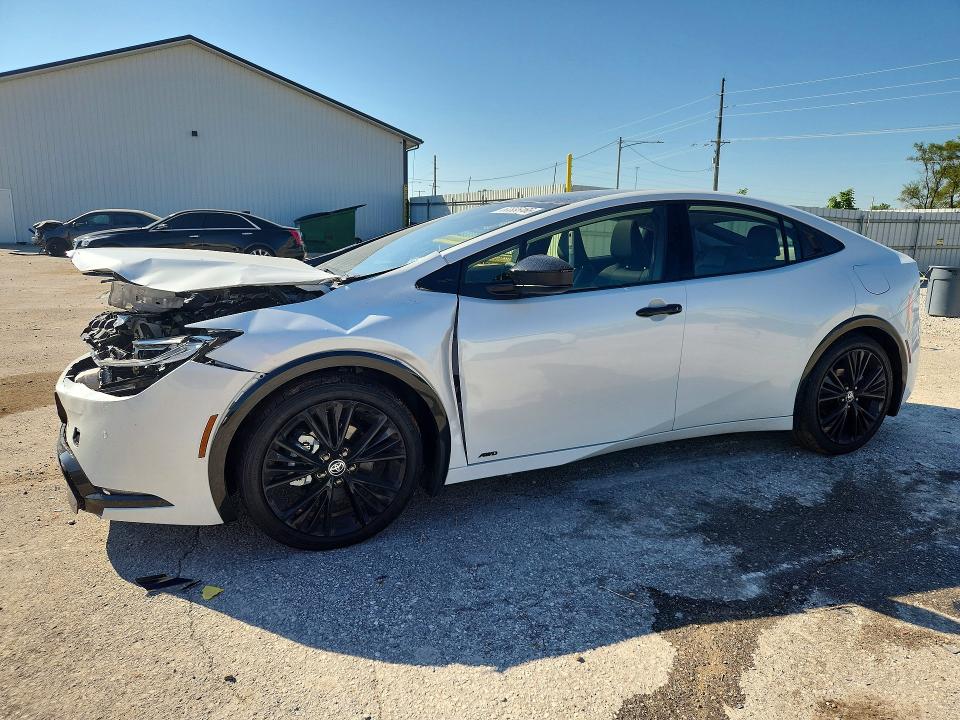 2026 Toyota Prius მანქანა იყიდება აუქციონზე, vin: JTDADABU2T3033325, აუქციონის ნომერი: 60835166