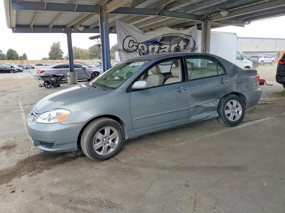 Auction sale of the 2004 Toyota Corolla, vin: 1NXBR38E54Z329626, lot number: 59643606