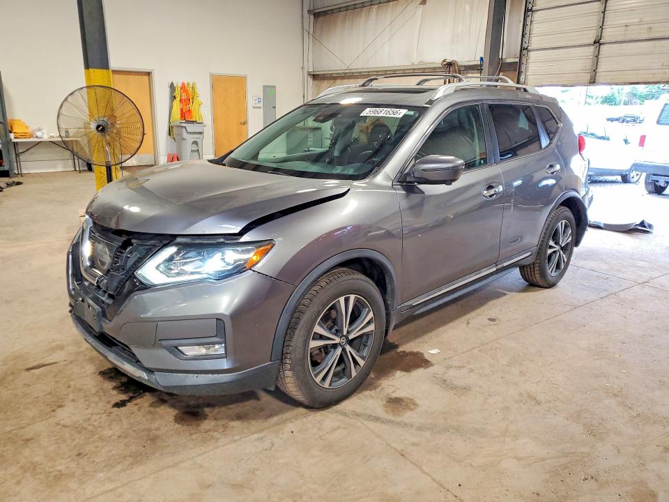59681656 :رقم المزاد ، 5N1AT2MV7HC887146 vin ، 2017 Nissan Rogue مزاد بيع