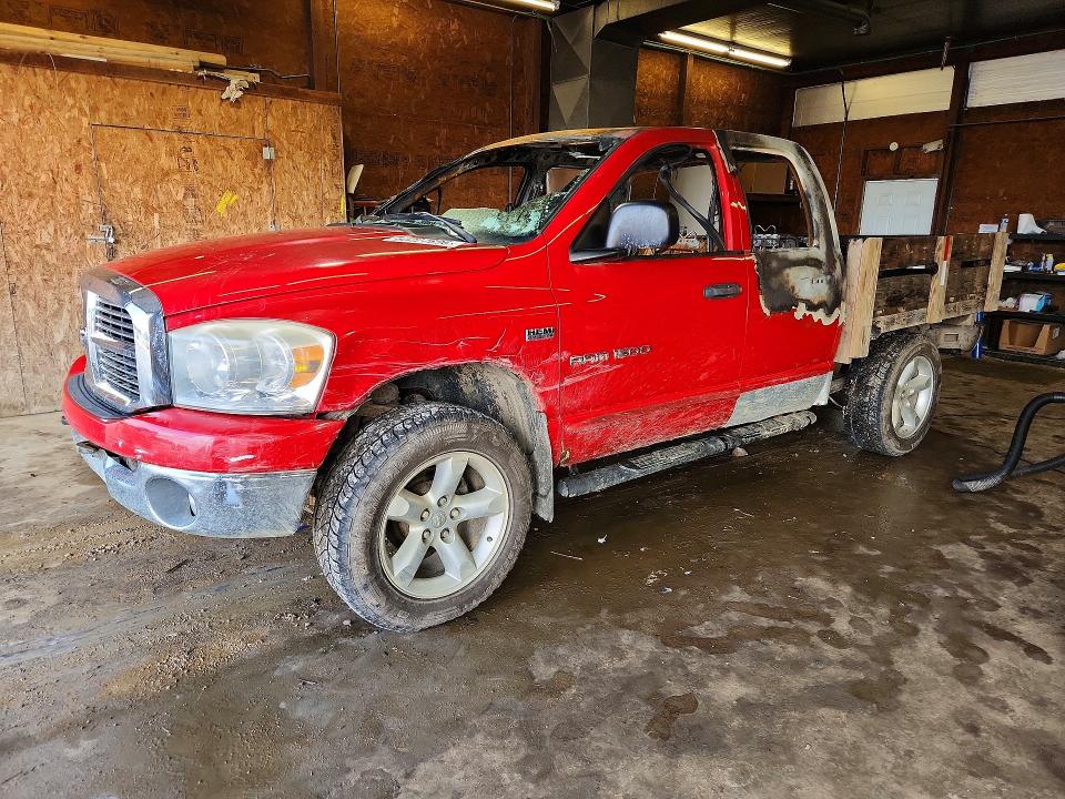 60227896 :رقم المزاد ، 1D7HU18207S135793 vin ، 2007 Dodge Ram 1500 مزاد بيع
