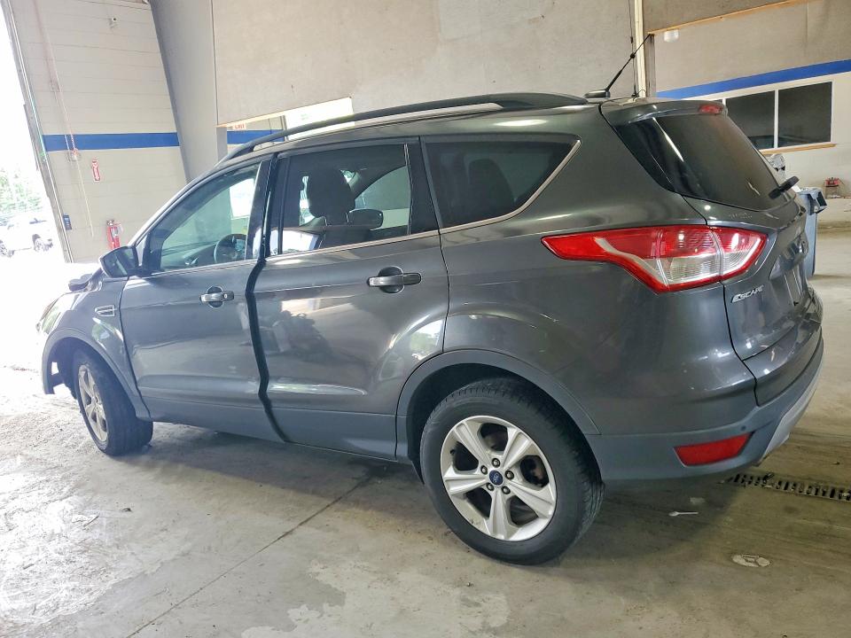 2016 Ford Escape მანქანა იყიდება აუქციონზე, vin: 1FMCU9GX0GUB51038, აუქციონის ნომერი: 62410136