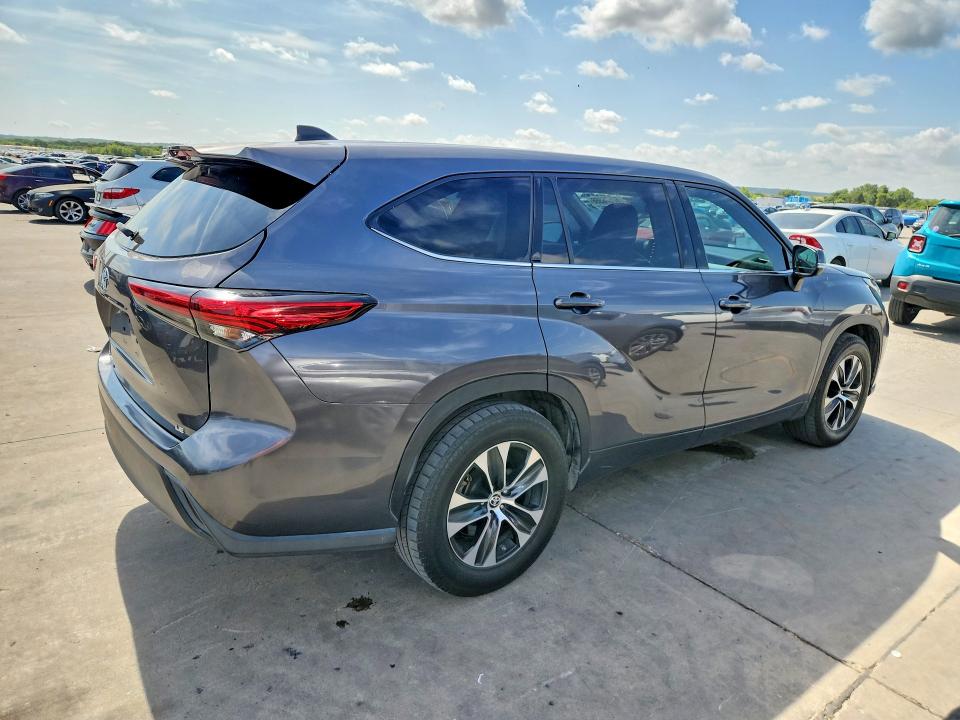 Aukcja sprzedaży 2022 Toyota Highlander, vin: 5TDZZRAH8NS542361, numer aukcji: 60576566