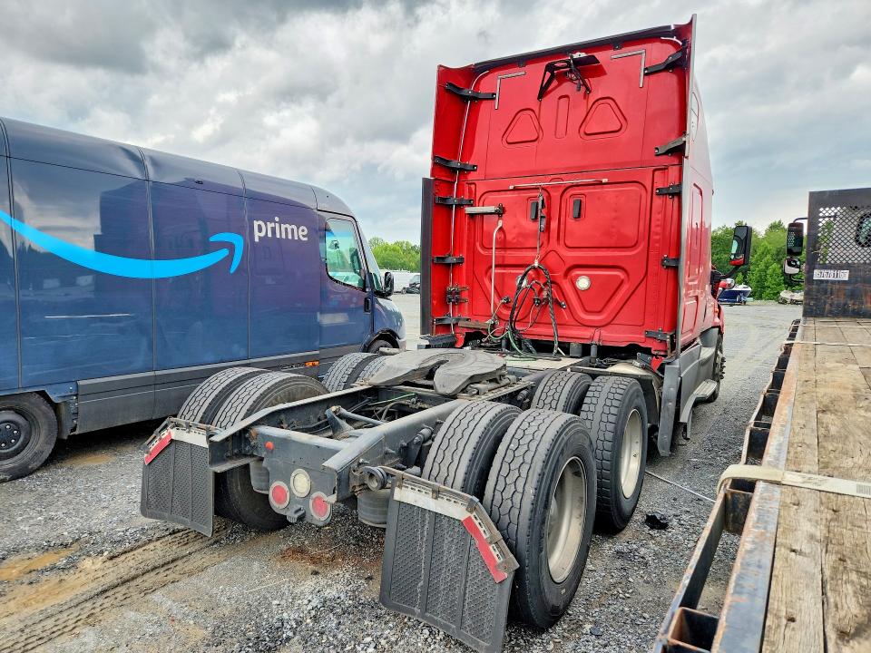 Продаж на аукціоні авто 2018 Freightliner Cascadia 125, vin: 1FUJGLDR4JLJK5053, номер лоту: 60559726