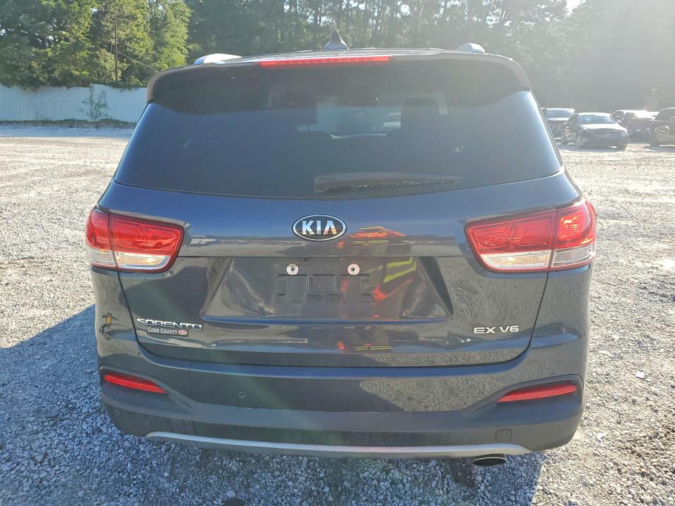 Продаж на аукціоні авто 2017 Kia Sorento, vin: 5XYPH4A55HG225058, номер лоту: 61571916