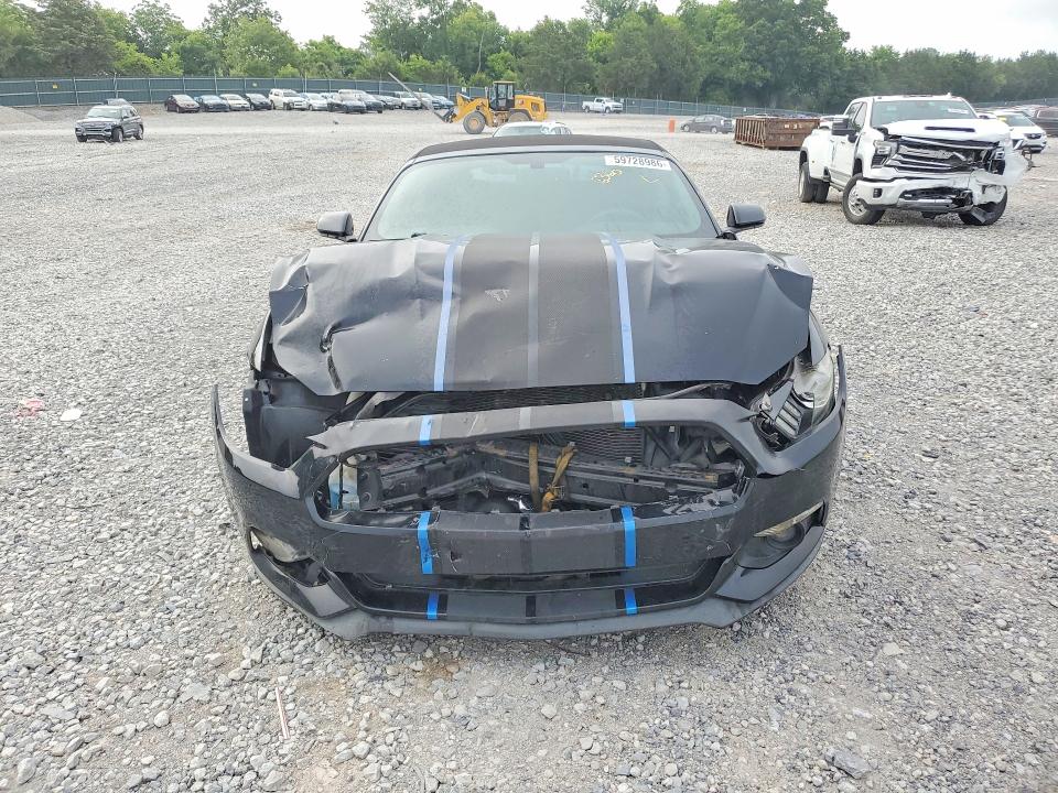 59728986 :رقم المزاد ، 1FATP8EM6F5333128 vin ، 2015 Ford Mustang مزاد بيع