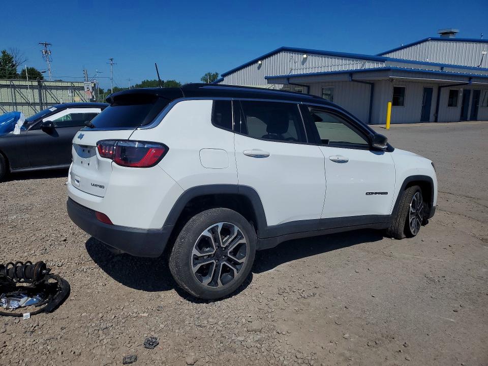 61202196 :رقم المزاد ، 3C4NJDCB9NT183559 vin ، 2022 Jeep Compass مزاد بيع