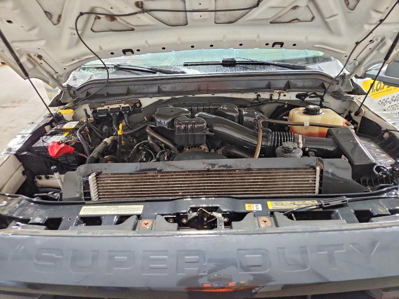 60006326 :رقم المزاد ، 1FTBF2A61FEA70446 vin ، 2015 Ford F250 مزاد بيع