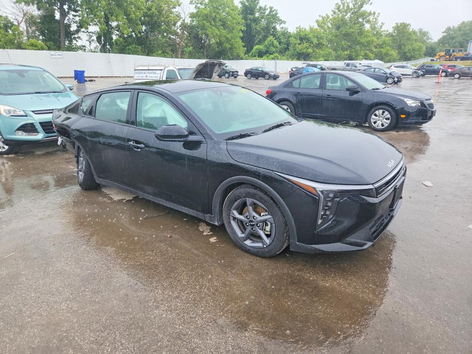 62447536 :رقم المزاد ، 3KPFT4DE6SE141678 vin ، 2025 Kia K4 مزاد بيع